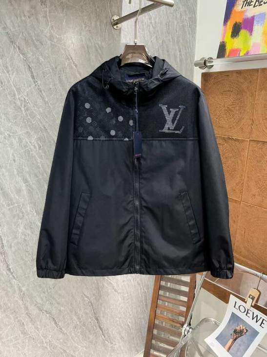 Picture of Louis Vuitton Jackets _SKULVM-3XLxetr5731875